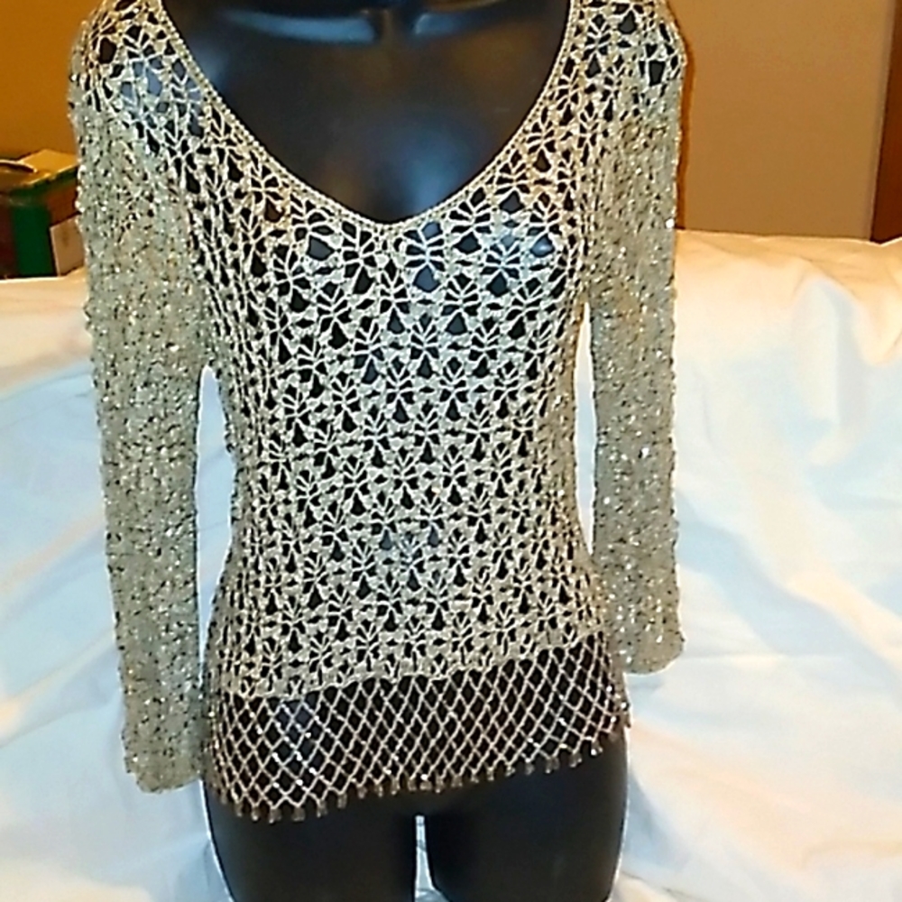 Gorgeous 70's gold crochet bugle bead top sz s